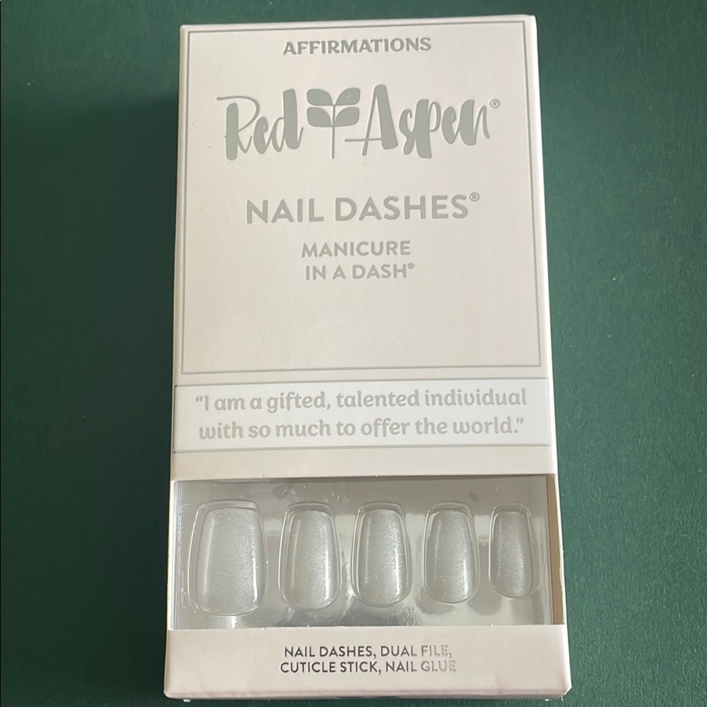 Red Aspen Nail Dash